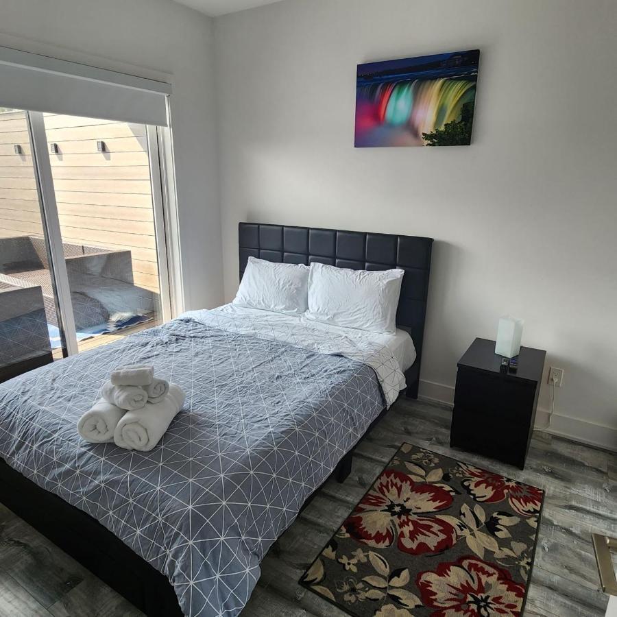 Stylish Townhome Gem With Several Amenities Just Minutes To The Falls Niagara-Fälle Exterior foto